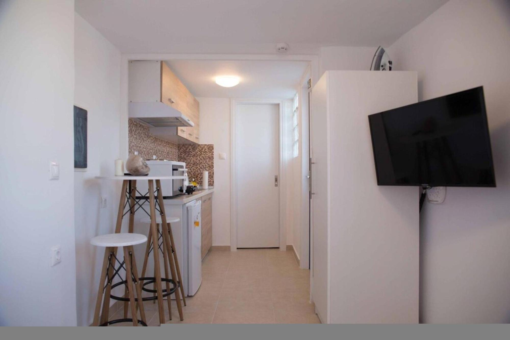 Aimou Studio'S Apartment'S Piraeus Exterior photo